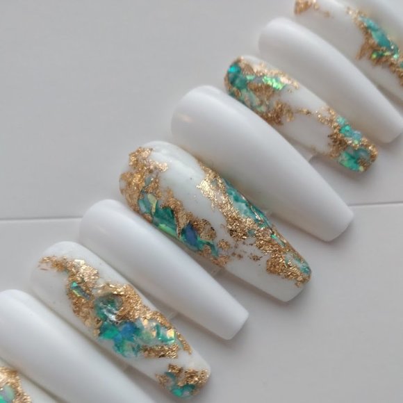 White/aqua and Gold flake Geode gem press on nails pPN44 - Picture 3 of 7